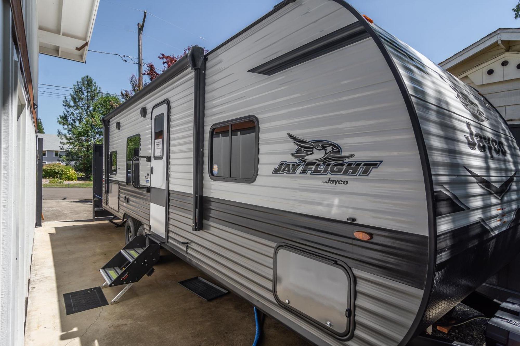 Chic Rv Retreat, Stunning Yard In Roseburg Hotel Luaran gambar