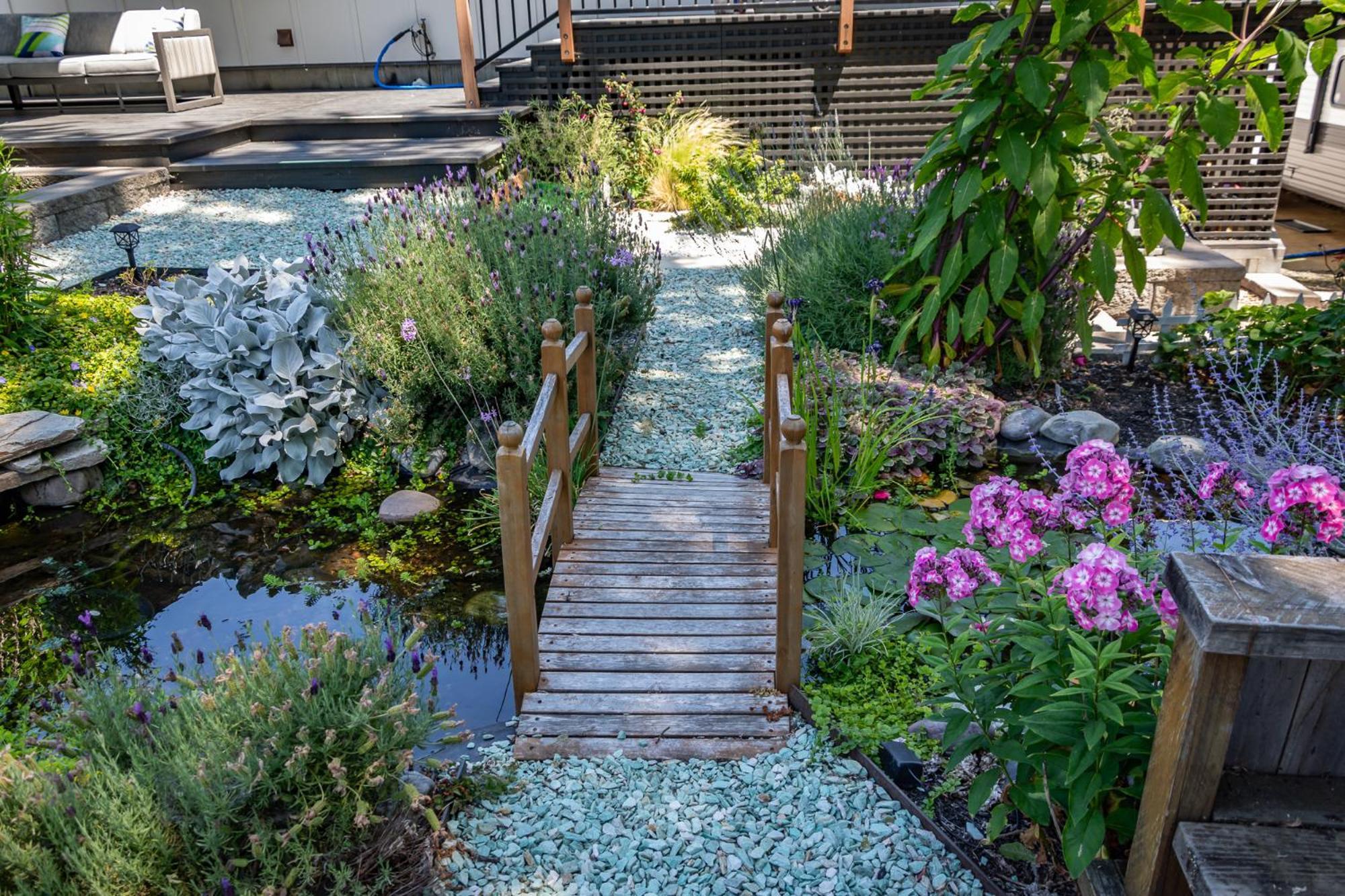 Chic Rv Retreat, Stunning Yard In Roseburg Hotel Luaran gambar